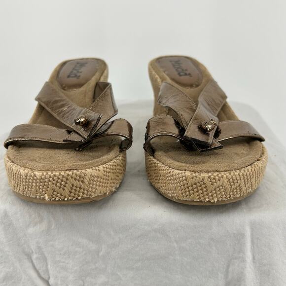 VTG y2k Women's Gold MUDD Painter Strappy Platform Slip On Thong Sandals Sz 9M - Picture 2 of 9